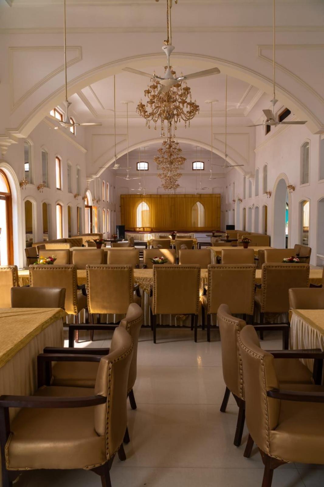 A Mansion Hotel Kashipur Exterior photo